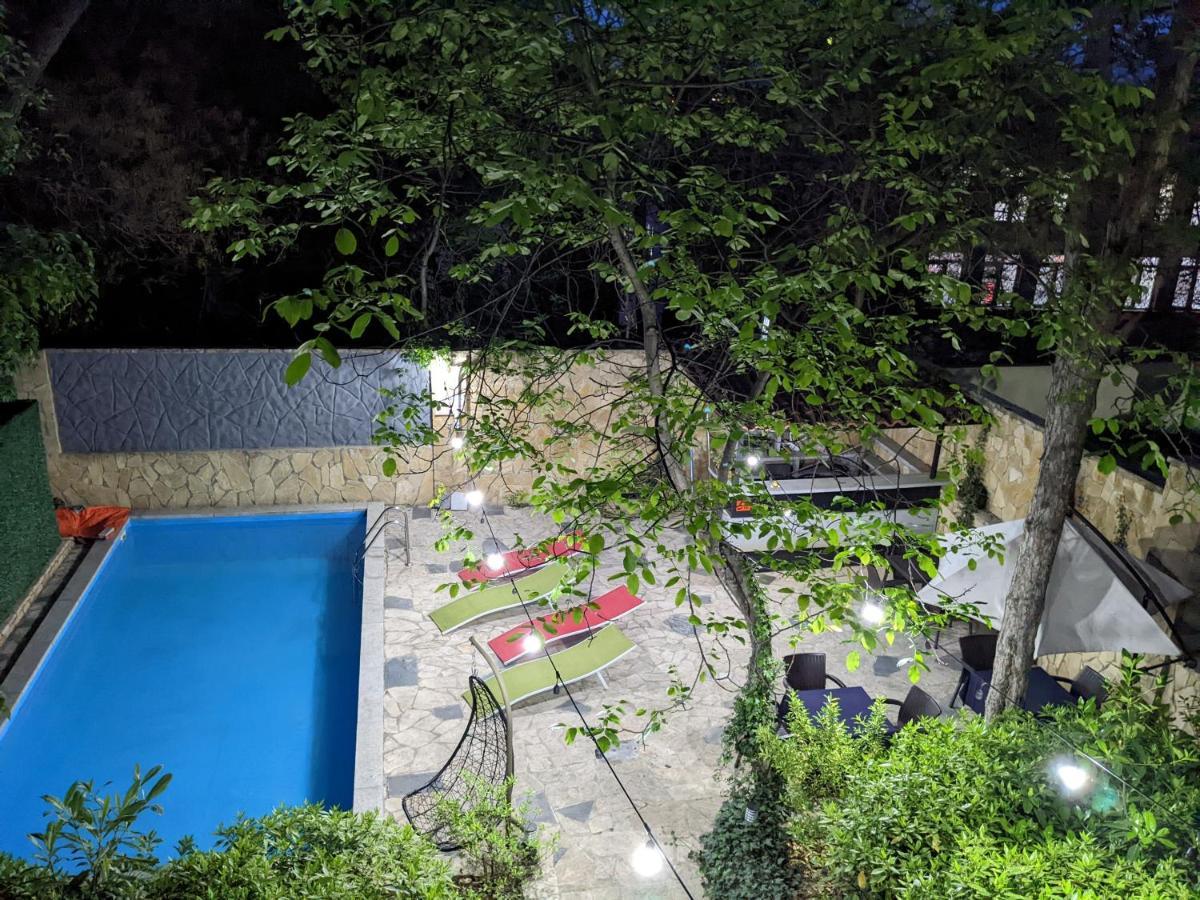 Sani Hotel Tbilisi Exterior foto