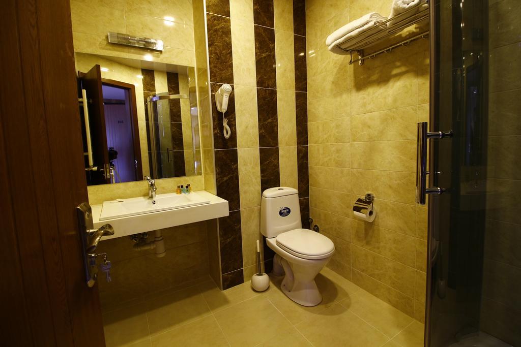 Sani Hotel Tbilisi Exterior foto