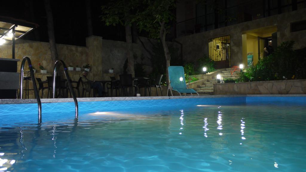 Sani Hotel Tbilisi Exterior foto